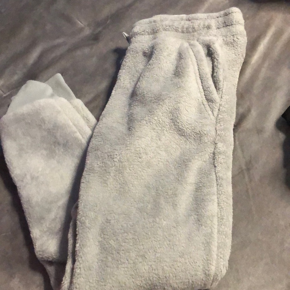 grey sweatpants size 14 from old navy rarely used.